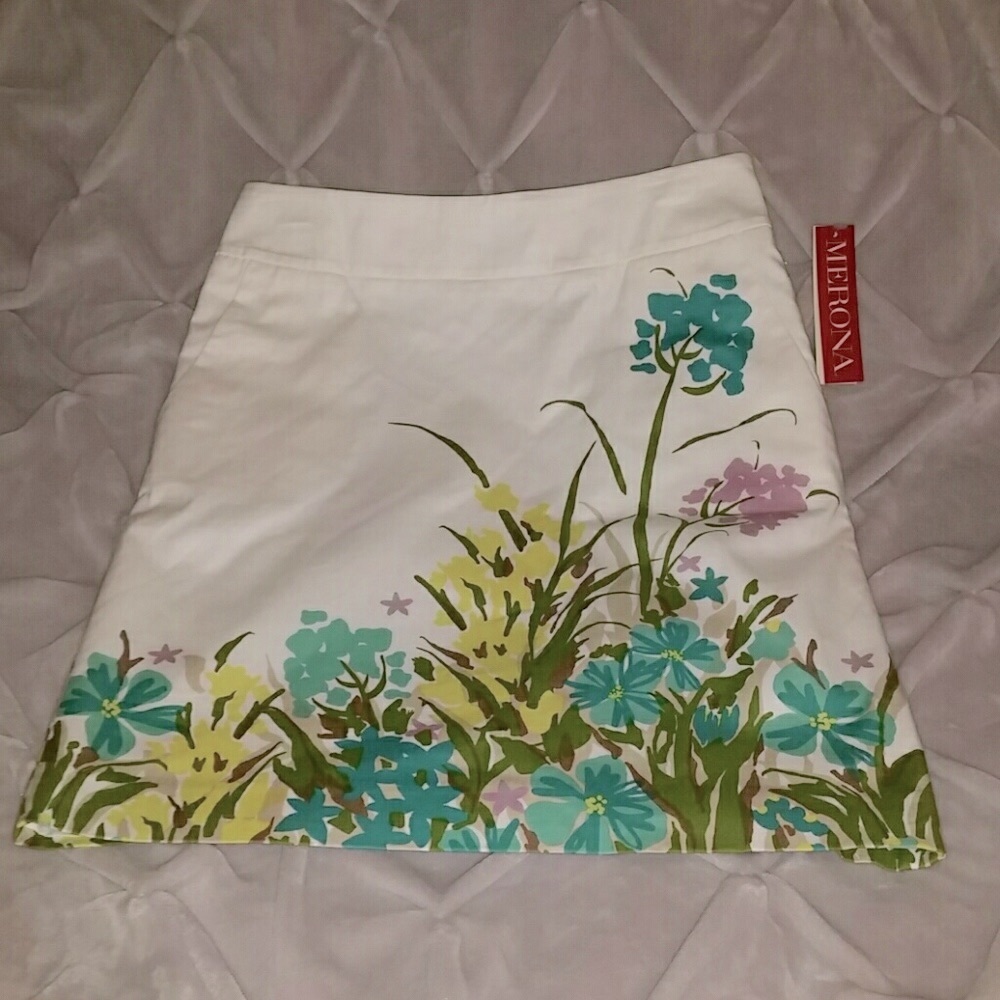 4/$20 Nwt Merona skirt